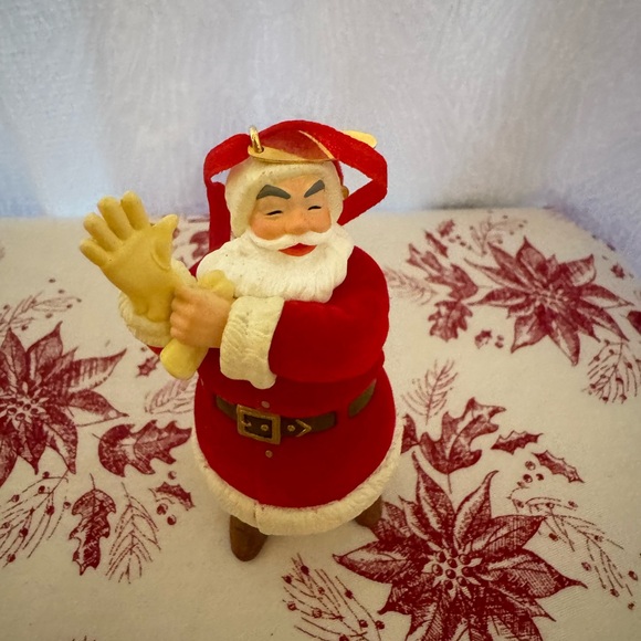 Hallmark Keepsake Santa Clause Ornament - Picture 9 of 14